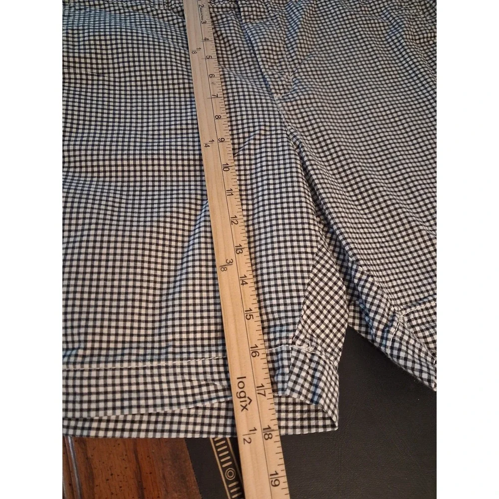 Old Navy Everyday Short High Rise Gingham Black White Check Stretch Size 12